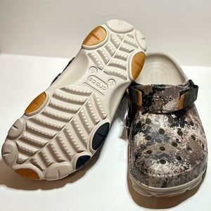 Crocs Men's Classic Clogs Vail Camo Max4 Khaki